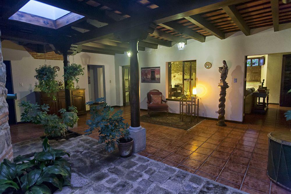 Hotel Sor Juana Antigua Extérieur photo