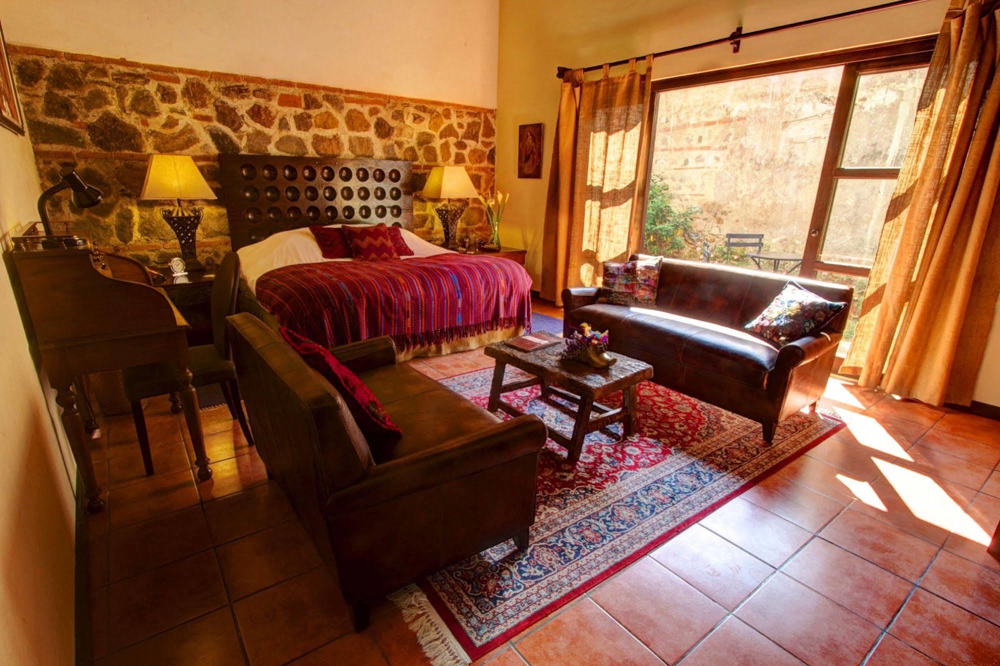 Hotel Sor Juana Antigua Extérieur photo