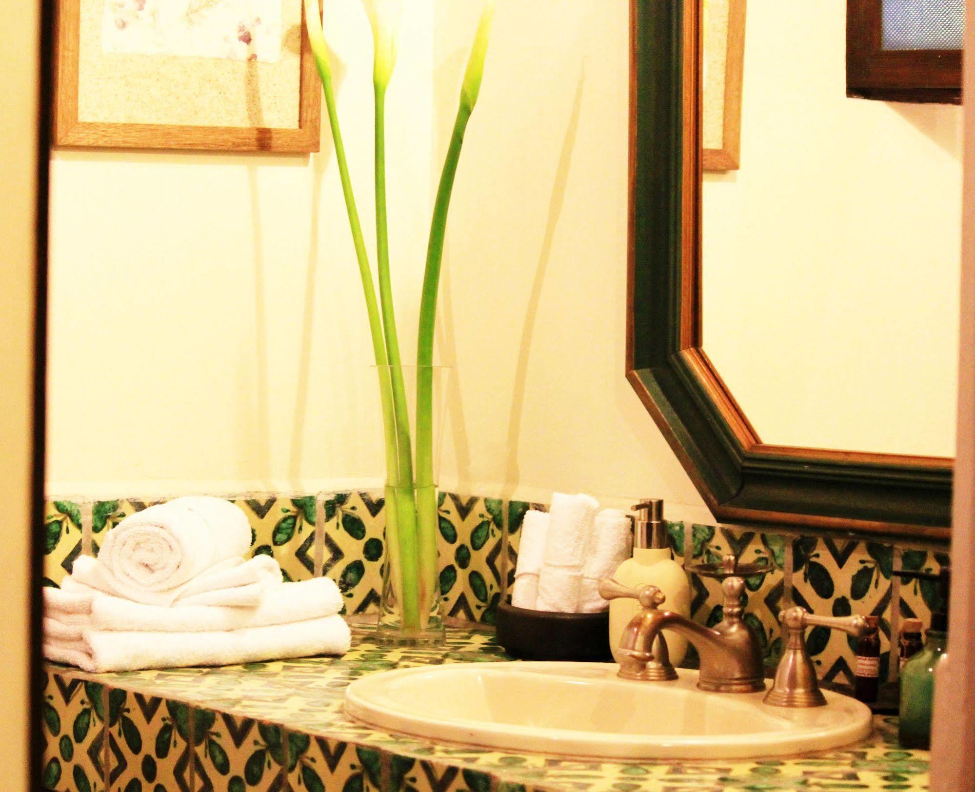 Hotel Sor Juana Antigua Extérieur photo